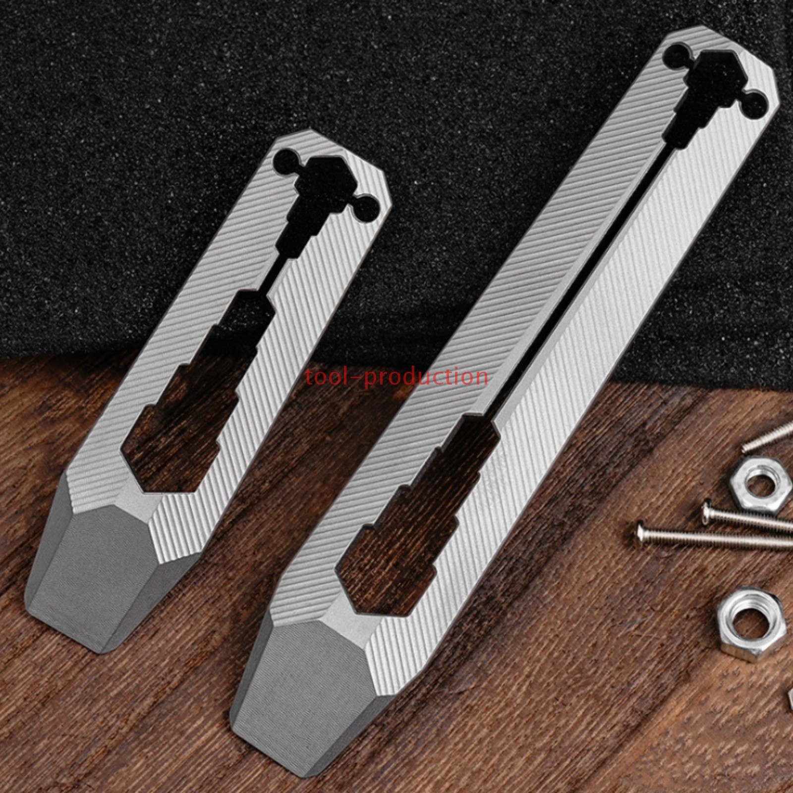 Titanium EDC Mini Pry Bar Keychain Wrench Portable Pocket Tool Perfect quality