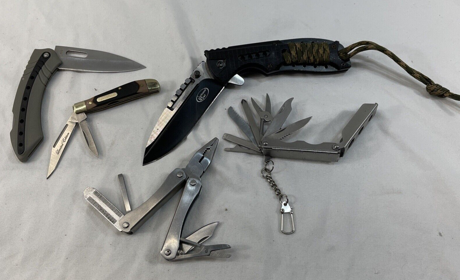 Folding Knives and Multitools lot