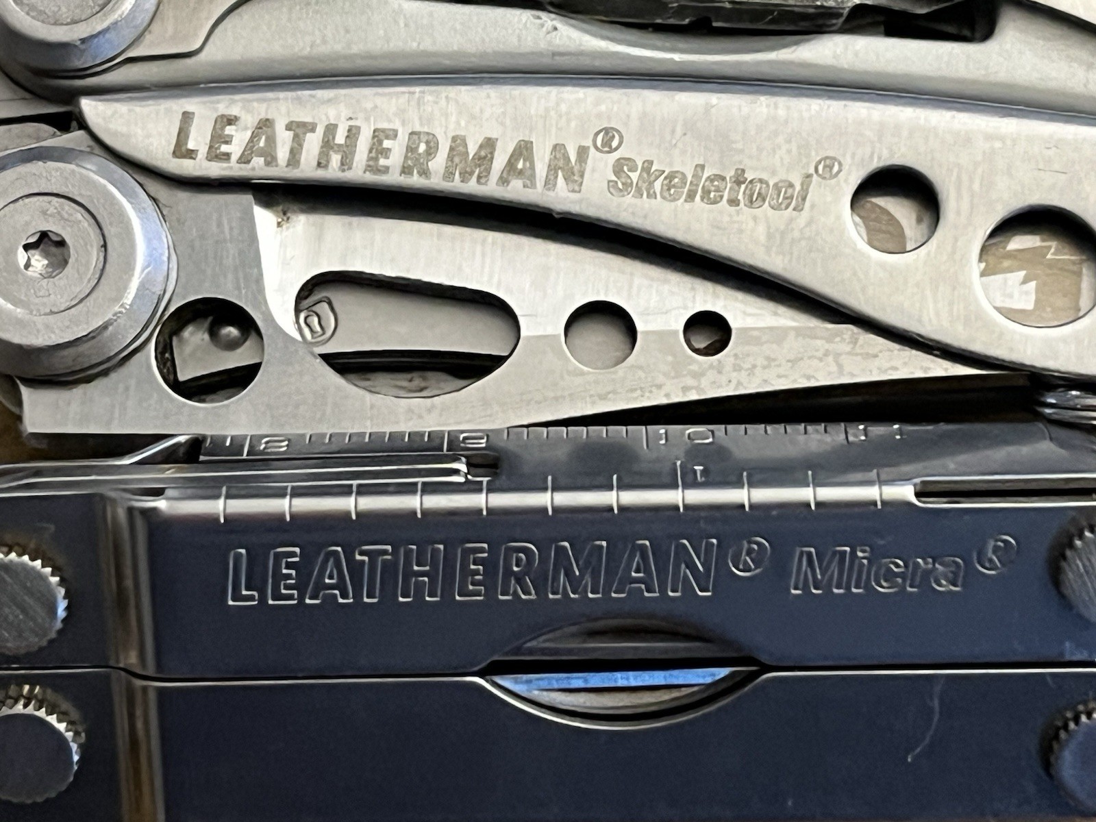 2022 Leatherman Skeletool & MICRA MultiTools SUPER NICE!! w/New Molle Sheath