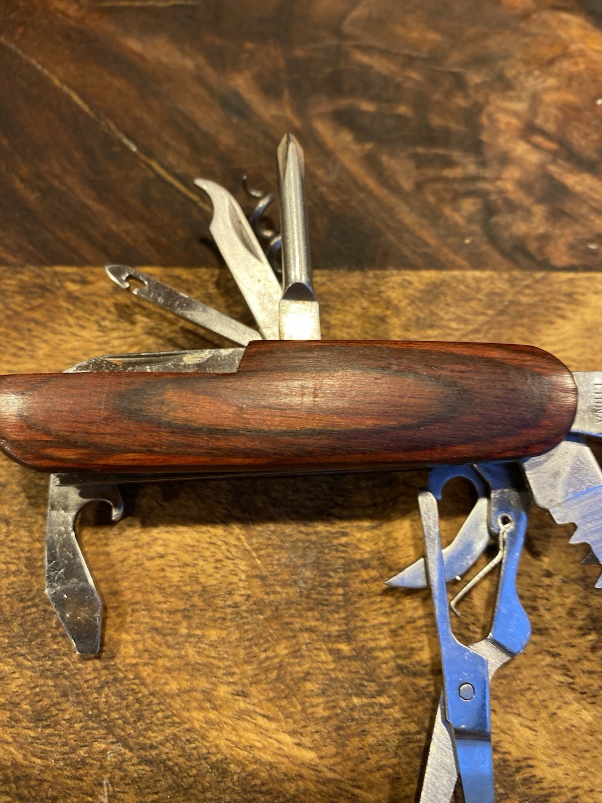 WINCHESTER Swiss Style Pocket Knife Multi FunctionStainless Steel Beautiful Wood