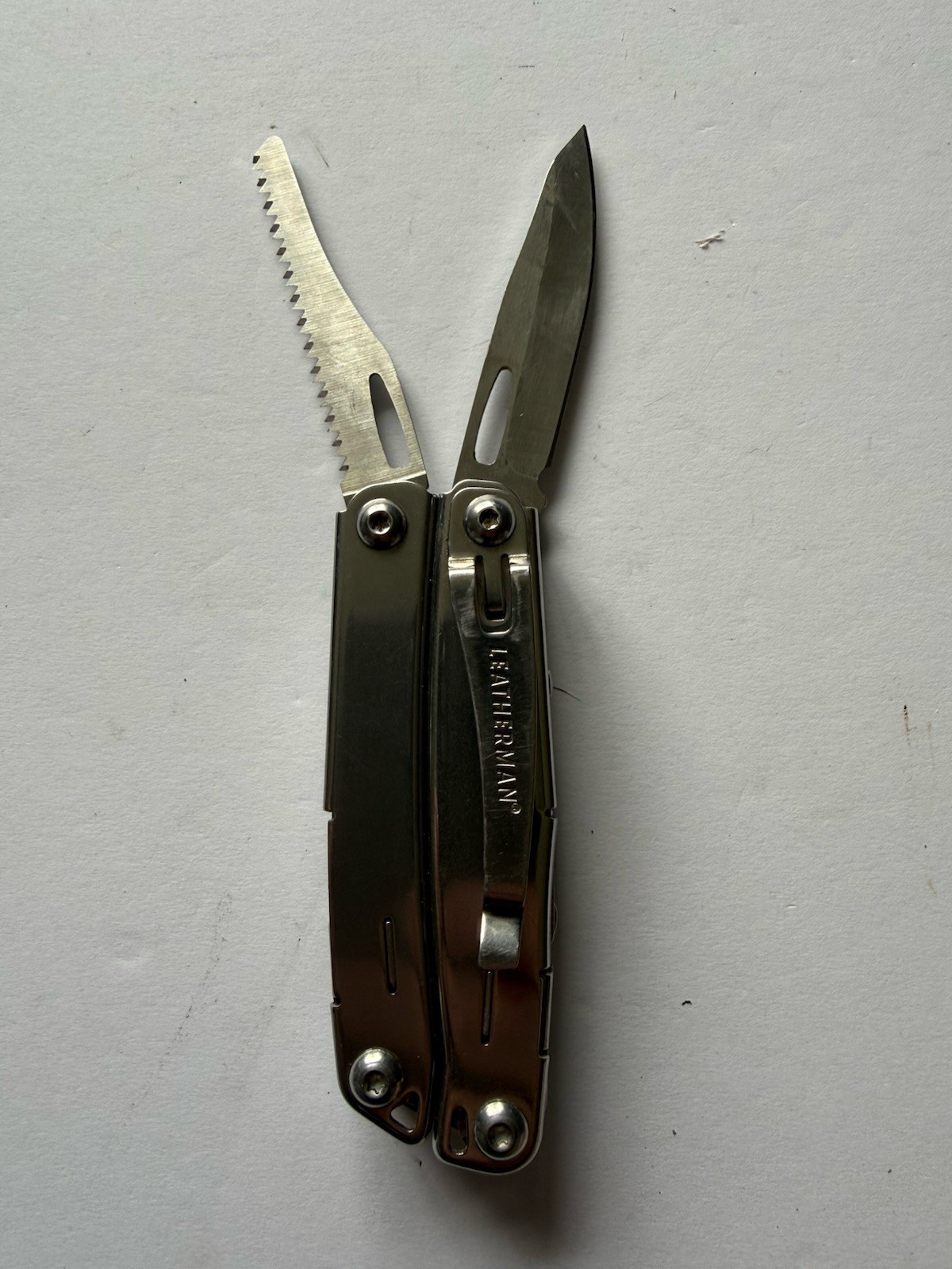 Leatherman Sidekick Stainless Steel Multi Tool – Very Good