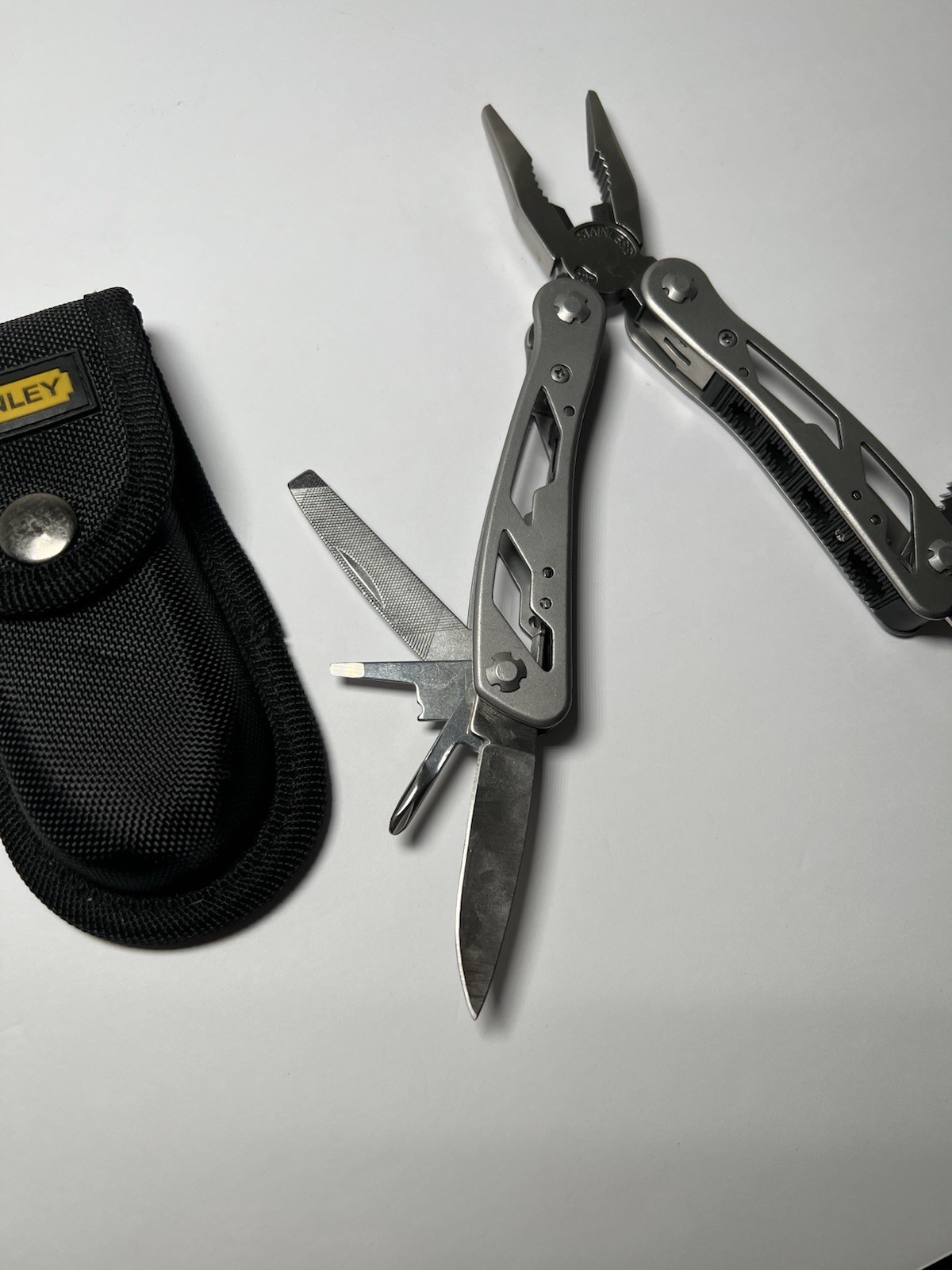 Stanley Stainless Multi-Tool Folding Pliers Knife Saw Screwdriver w/ Sheath