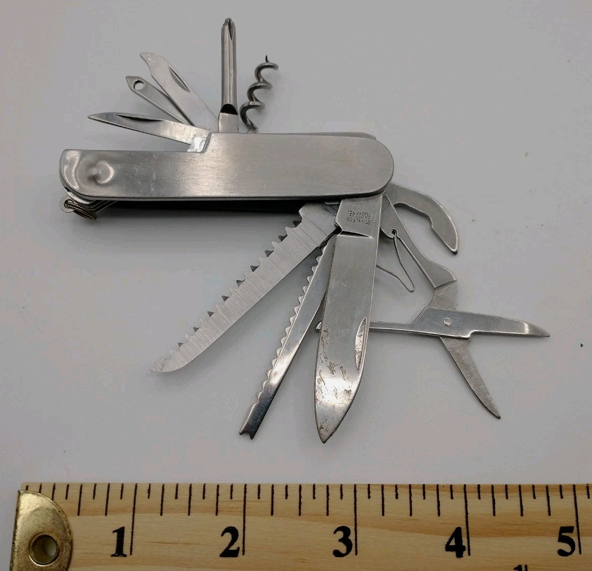 Multi Tools / Knives – Lot of 2