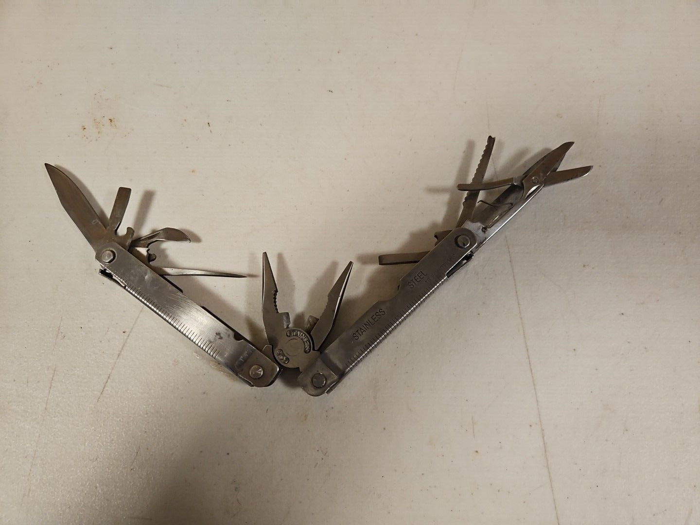 Multi Function Tool 18 Different Functions Stainless Steel Made in China