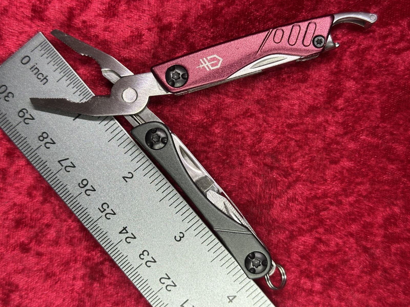 Gerber Dime Burgundy Wine Mini Multi-Tool Keychain Random Pick Rare Color (678)