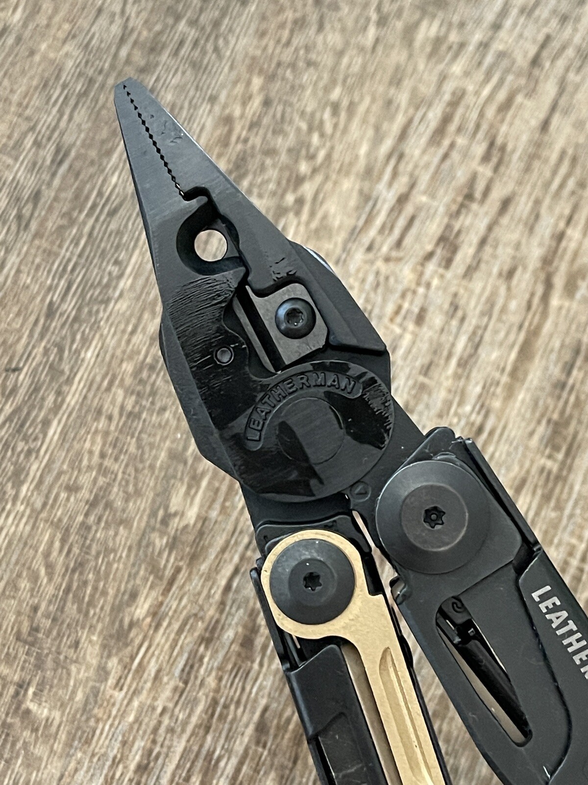 Leatherman MUT EOD Black w/Brown/Tan Inserts & USA MADE sheath. Discontinued