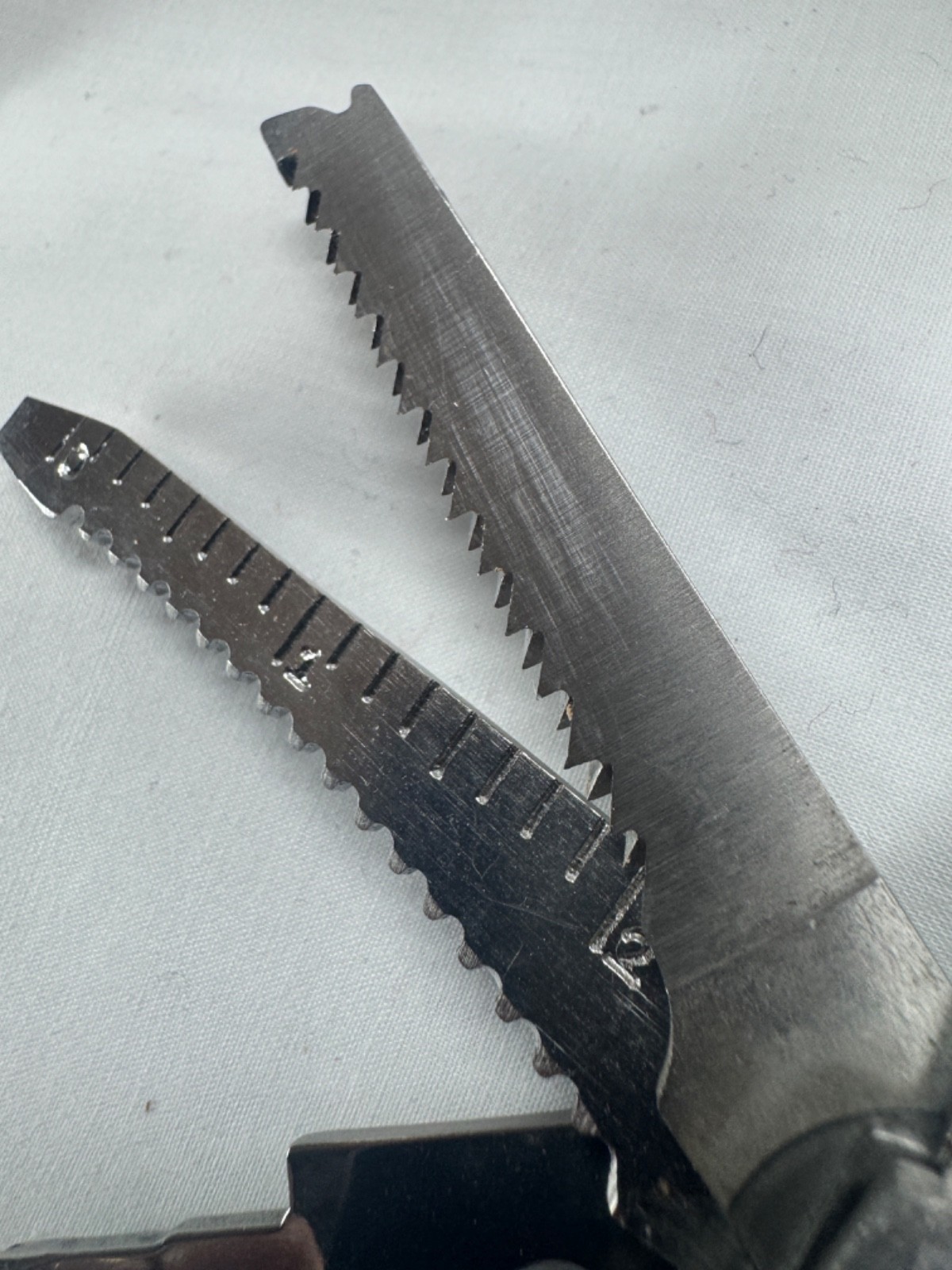 SHEFFIELD CAMPER MULTI TOOL 12-IN-1