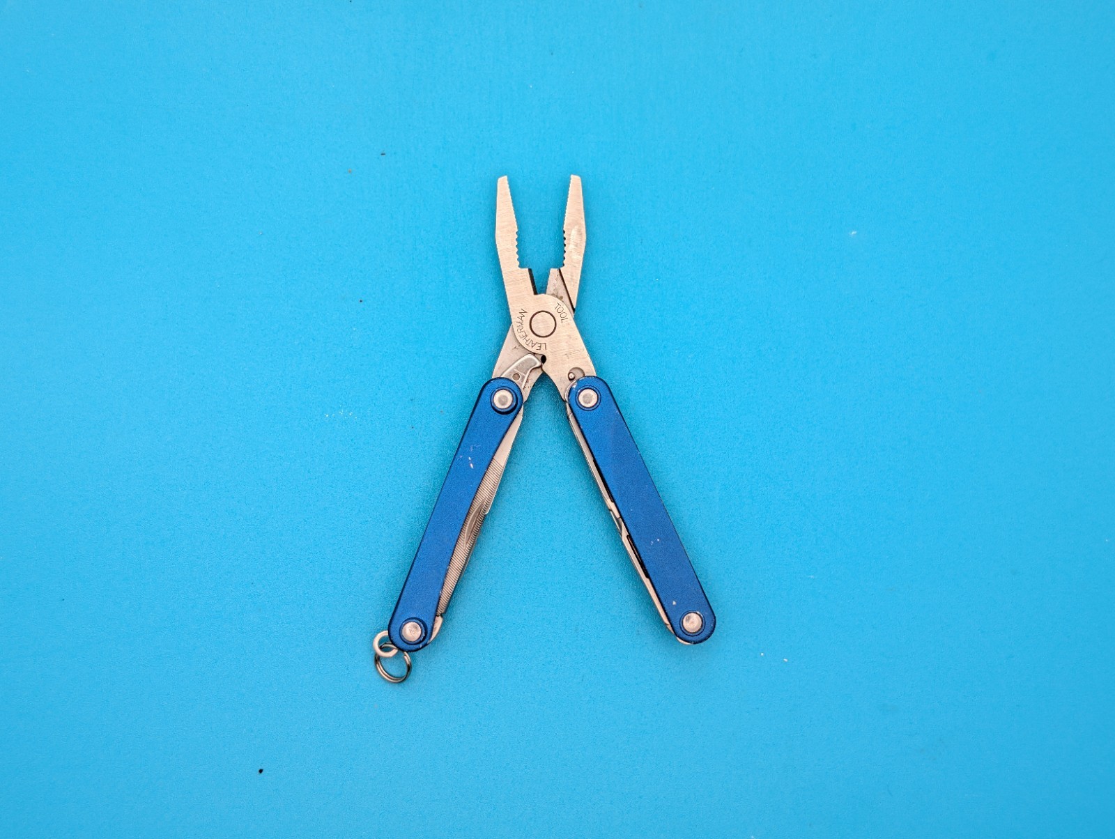 Leatherman SQUIRT PS4 Multi-Tool With Pliers Scissors Knife BLUE!
