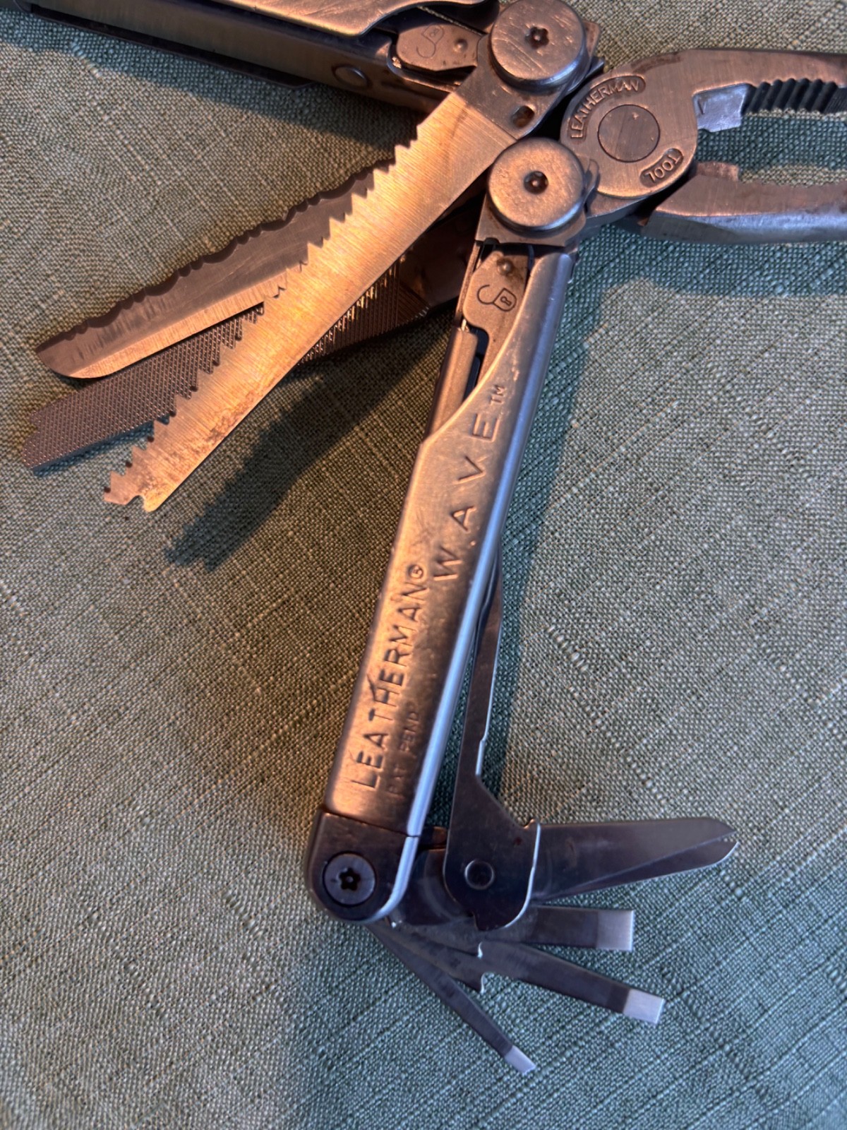 Leatherman multi tool Wave First Addition