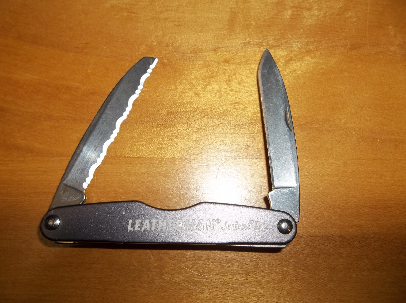 USA Leatherman Purple Juice B2 Pocket Knife