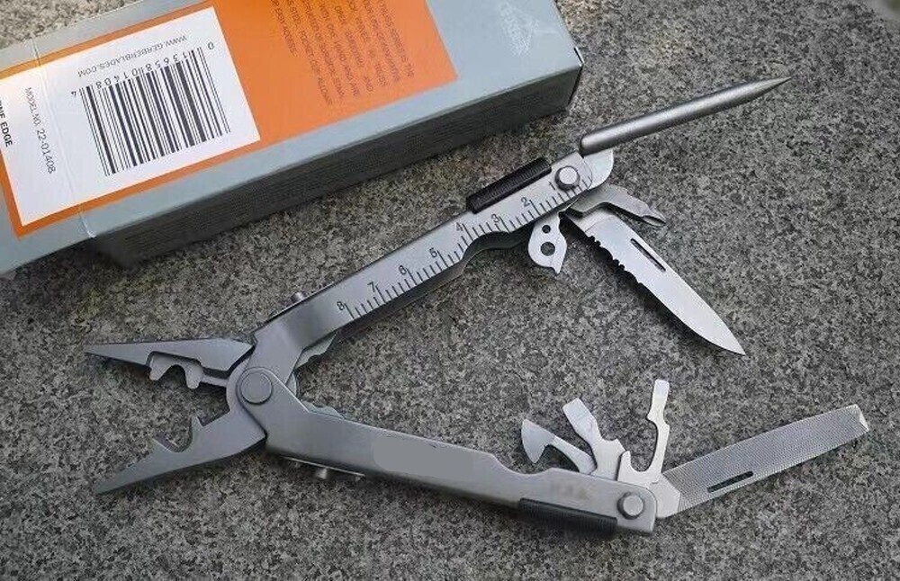 US NEW 13 In1 Outdoor MULTI PLIER 600 DET STAINLESS MULTI FUNCTION TOOL Gifts