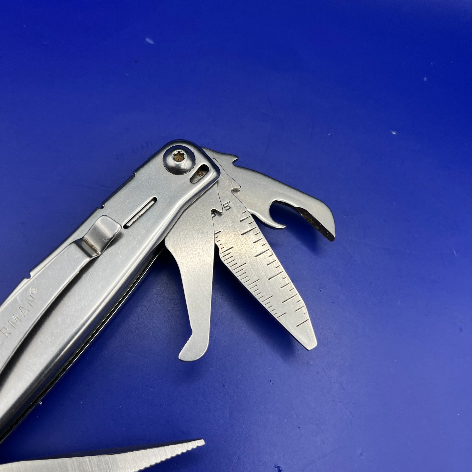 Leatherman Stainless Steel Wingman Multi Tool Scissors Knife Plier