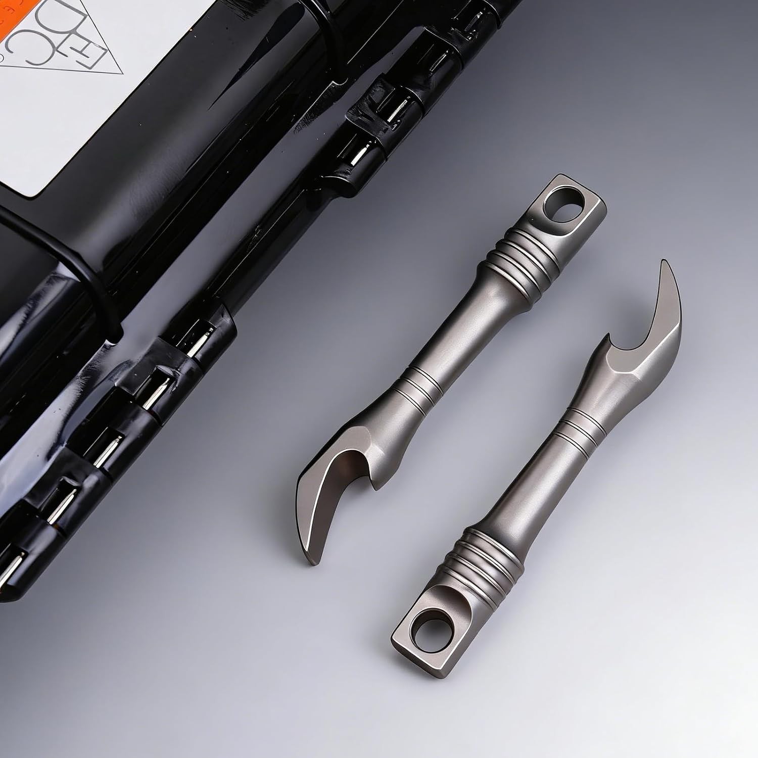 Solid Titanium Pry Bar Multitool Compact Durable EDC Pocket Tool with Titanium