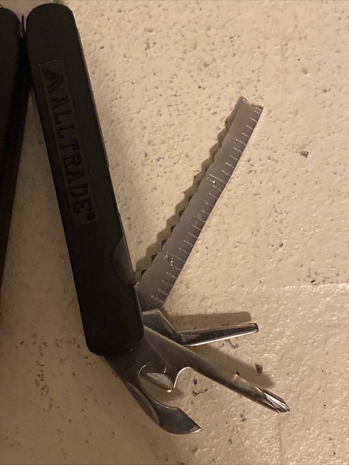 ALLTRADE MULTI-TOOL POCKET KNIFE!
