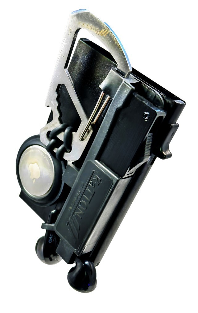 KaTTON EDC Multi Tool Wallet 30x Features Compact & Functional