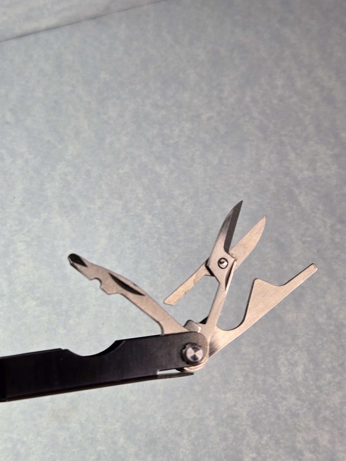 Eddie Bauer Silver Mini Multi-Tool Keychain 8-in-1 4″Open 2.5″Closed