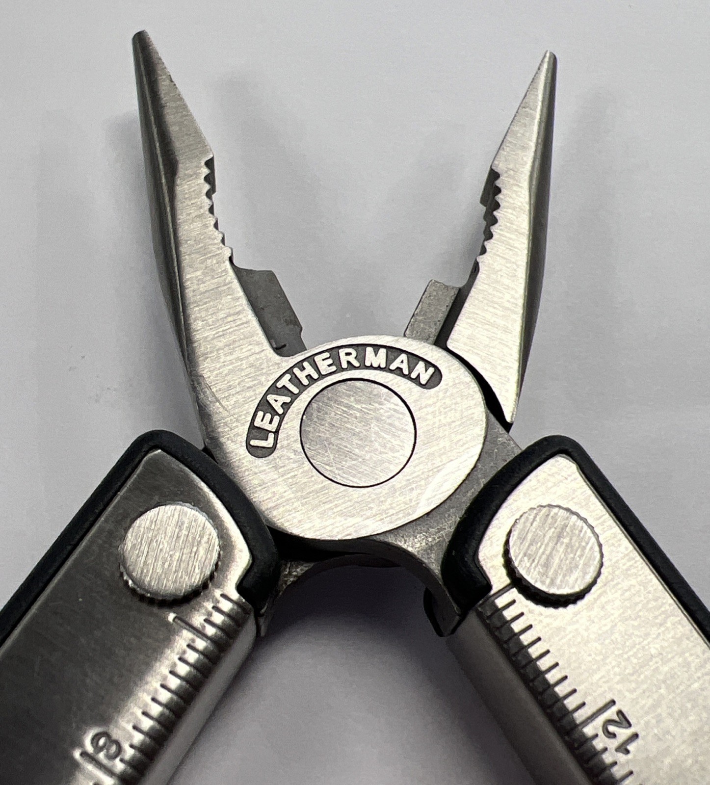 Leatherman Kick Multi-Tool