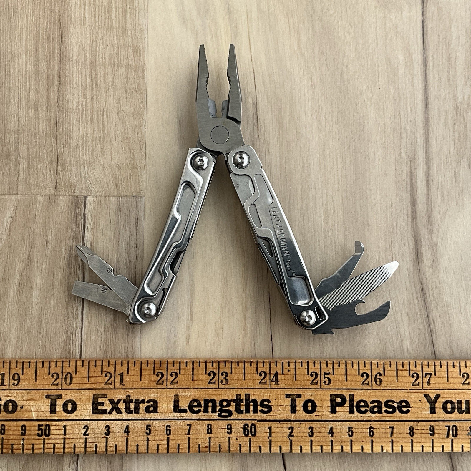 Leatherman Rev Multi Tool W Belt Clip Date Code 0323 (March 2023) Good Condition