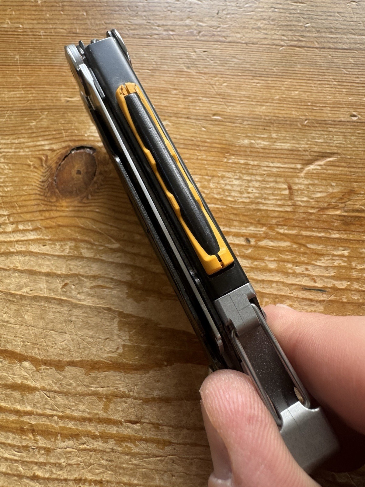 Leatherman Signal Multi-Tool Black / Yellow – Excellent!
