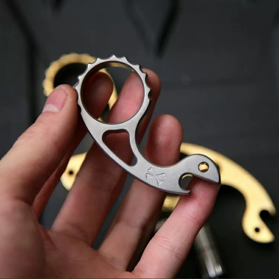 EDC Snail Tactical Multifunctional Tool/Pendant Titanium/Red copper/Brass