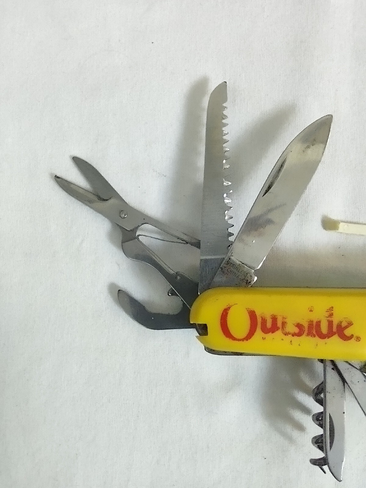 Pocket Knife Multi Tool 13 Features Blades, Saw, Scissors, Tweezers, Phillips