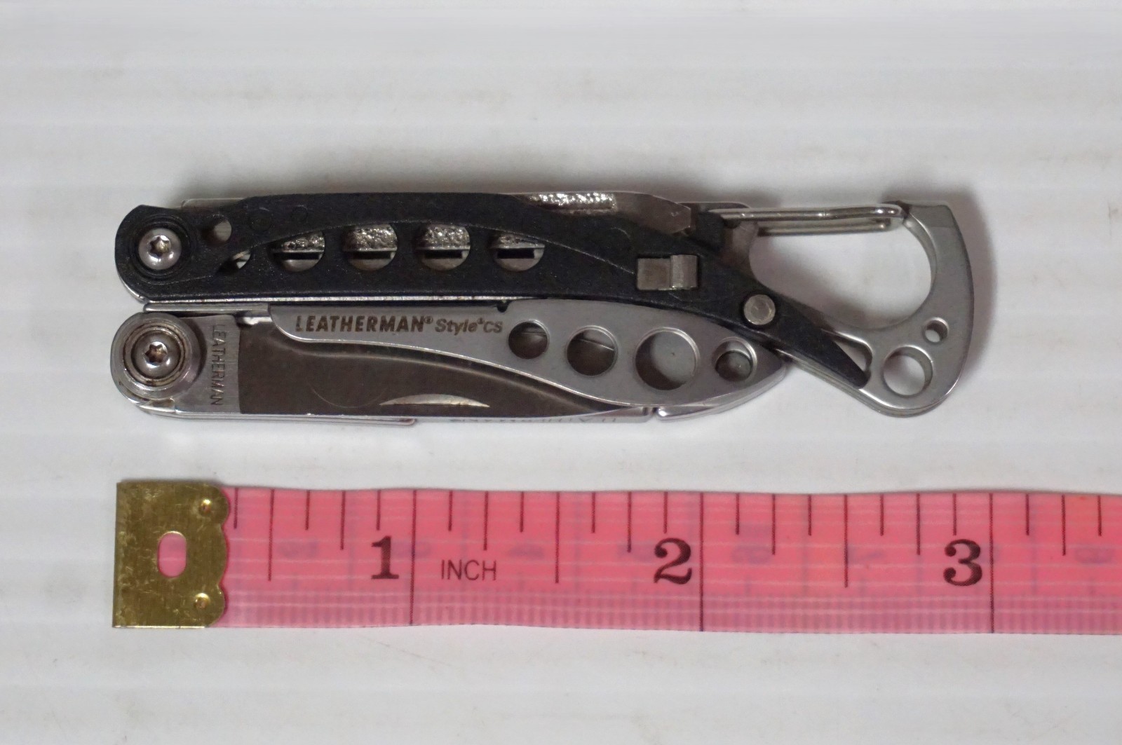 Leatherman Style CS Black Multi-Tool – Scissors, Knife, Carabiner – *Retired*