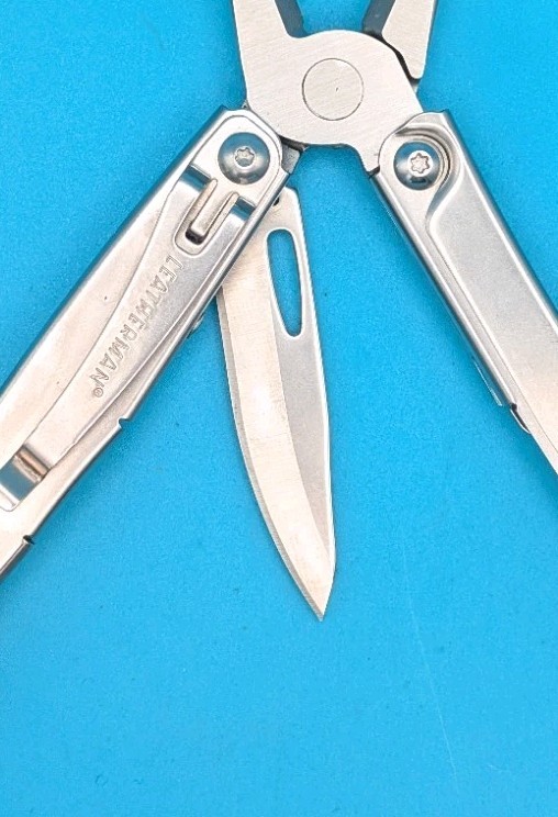 Leatherman Bolster 13 Tool Stainless Steel Multi-Tool! With Sheath!