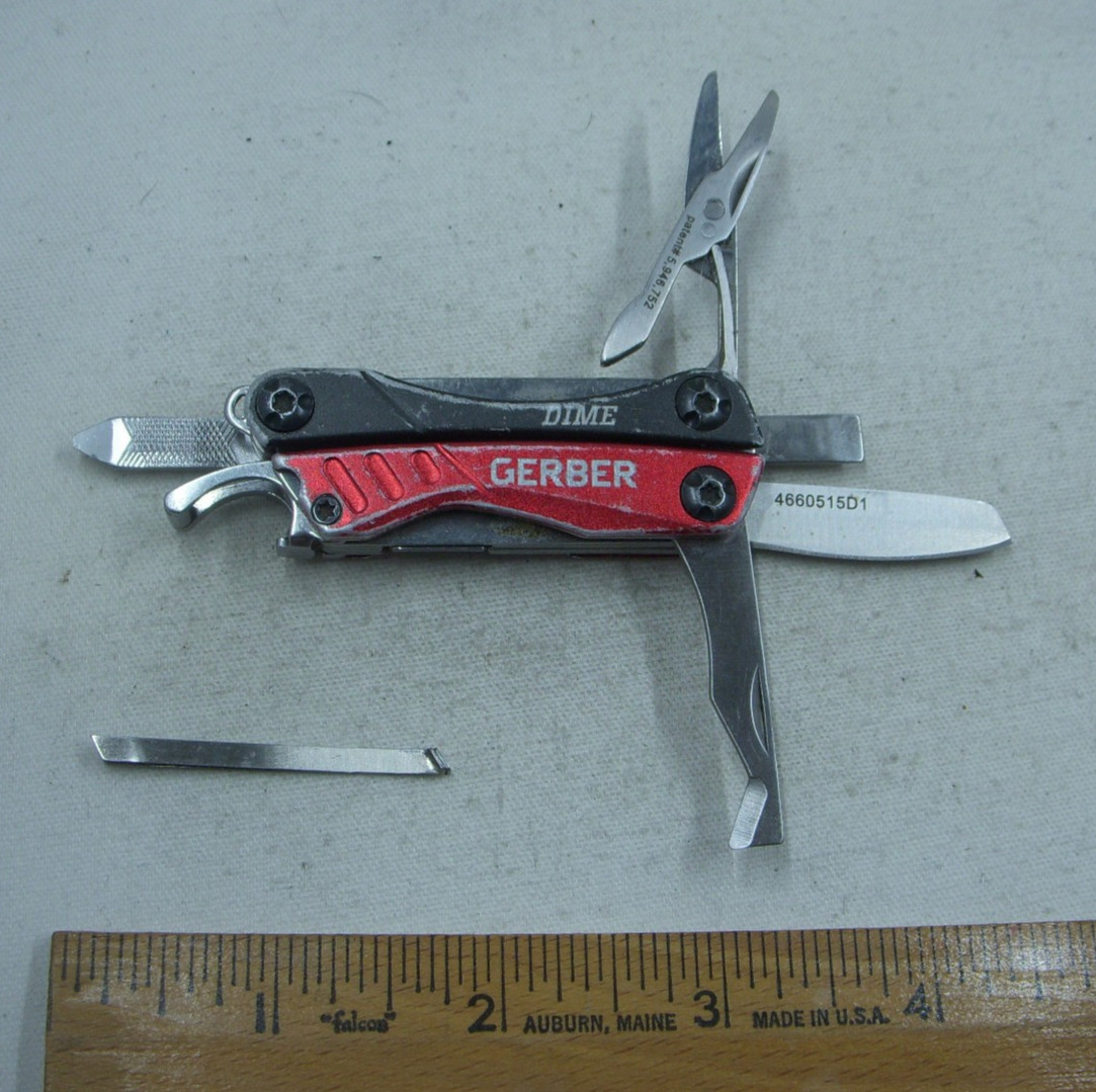 Gerber Dime 4660515D1 Red 11 Function Multi Tool