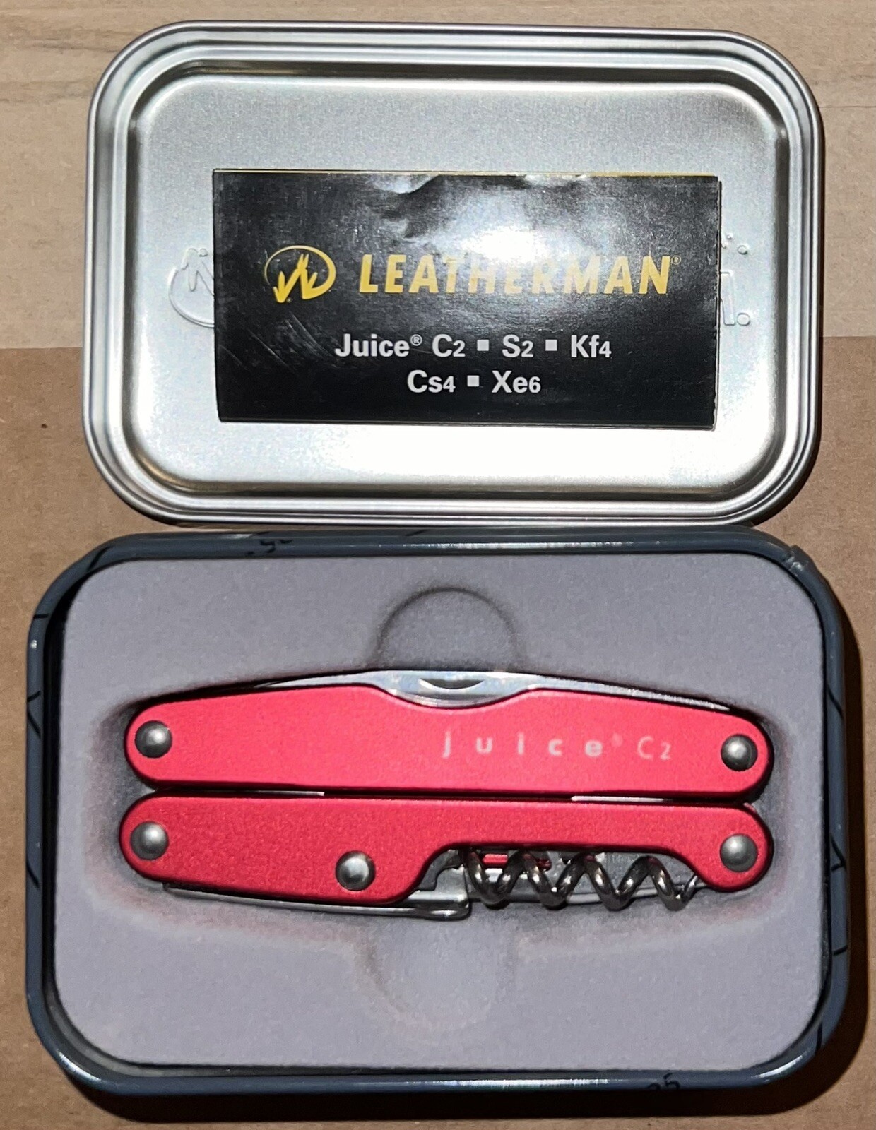 LEATHERMAN Juice C2 70101012K Inferno Red New Collector’s Tin Discontinued RARE