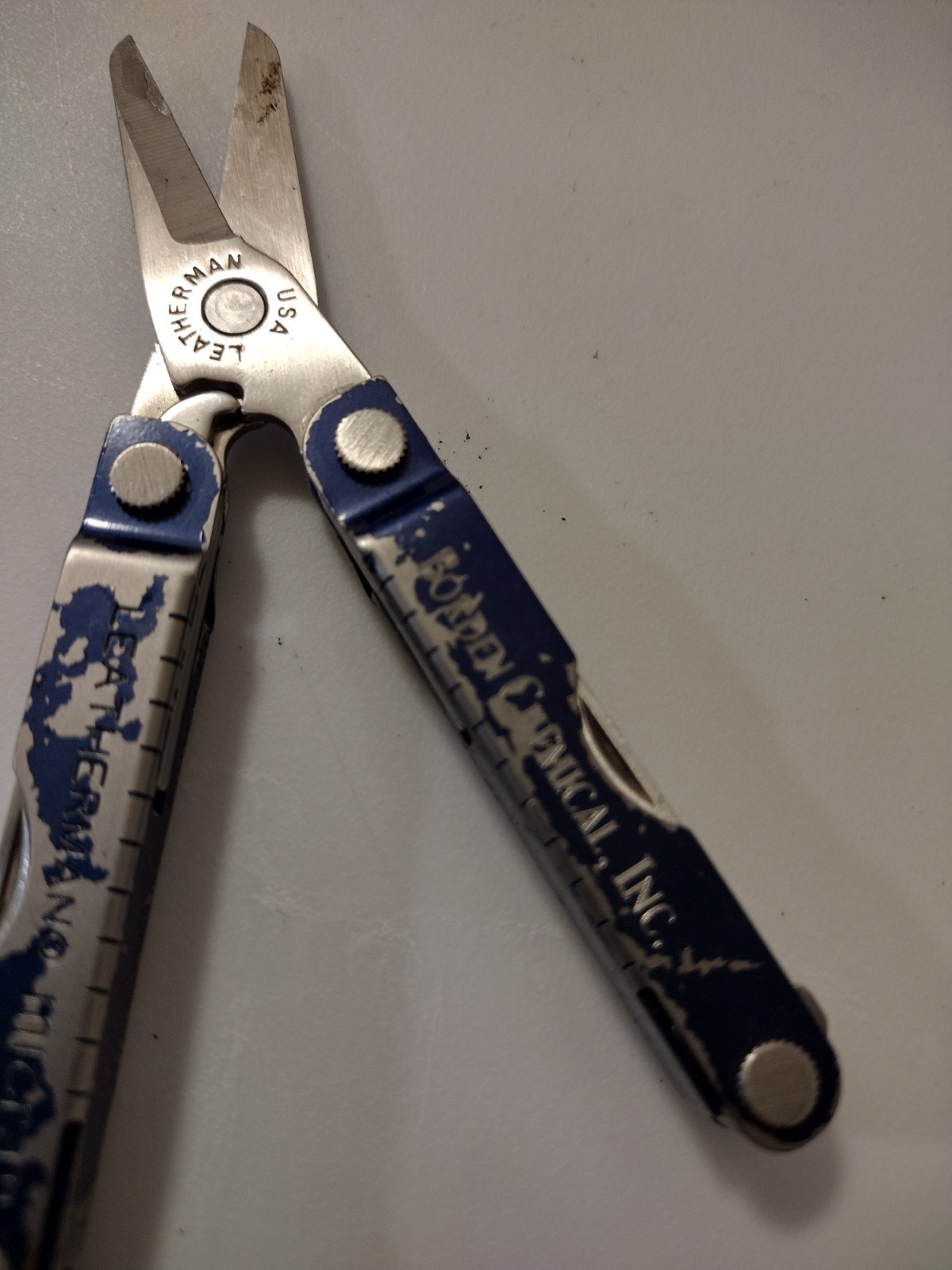 Leatherman Micra 10 in 1 Multitool Stainless Steel Hiking Camping Fishing Blue