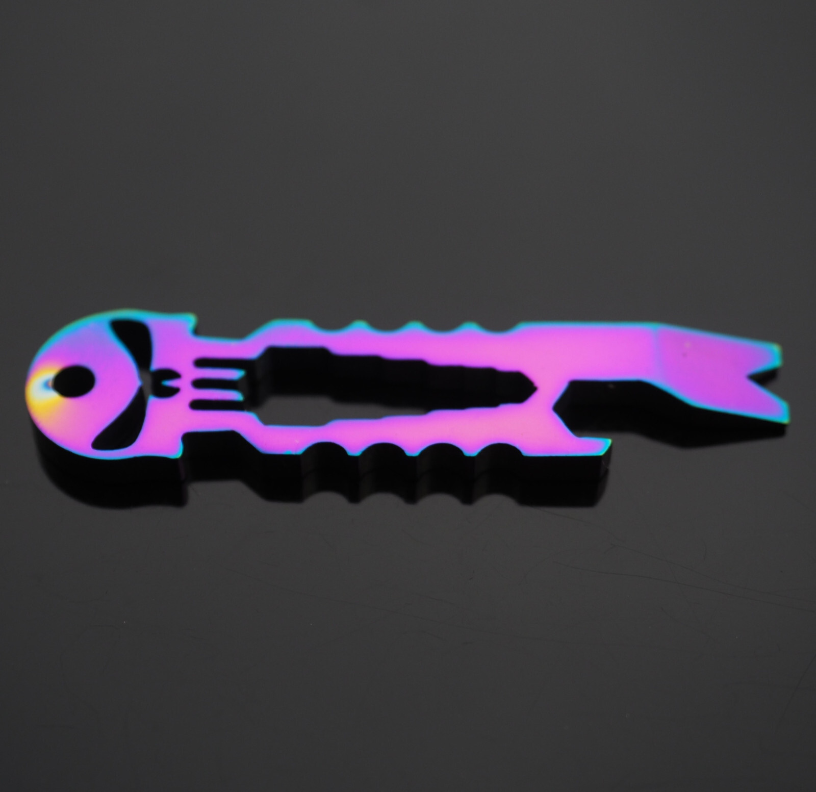 Skull Keychain Crowbar Hex Wrench Carabiner Clip Opener EDC – Neon & Black