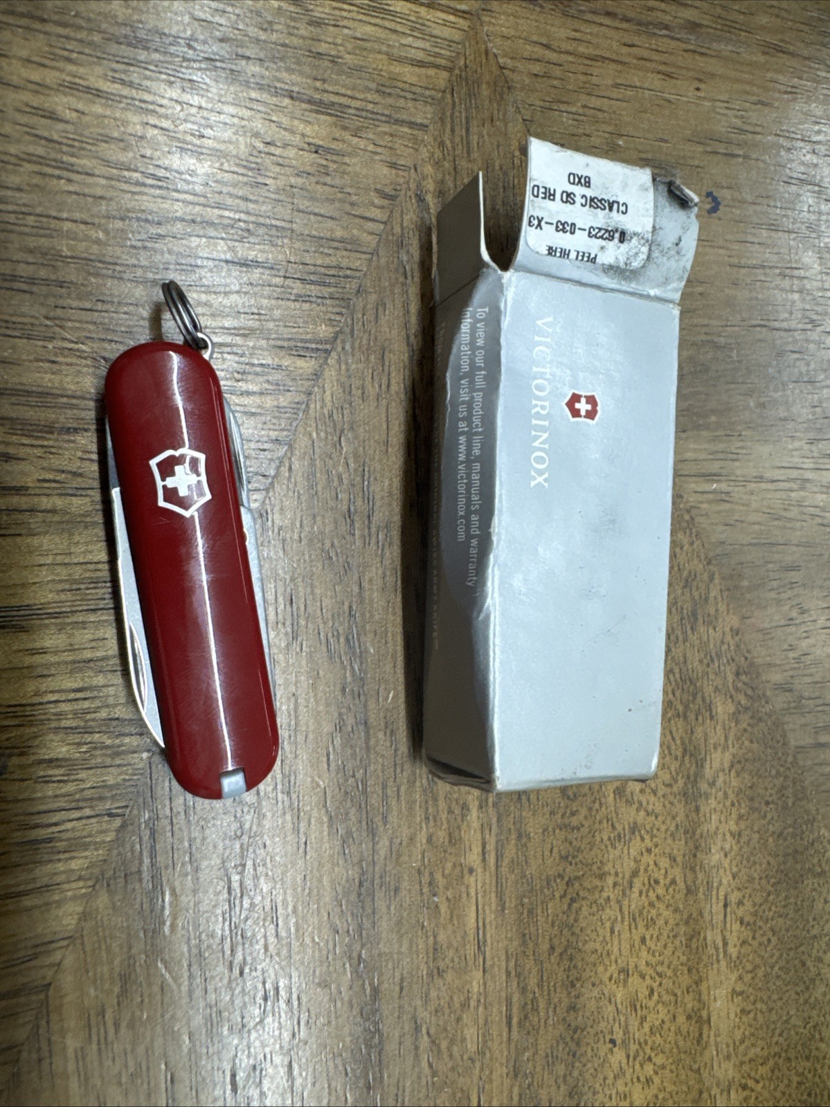 Victorinox Classic SD Red 64311NEW