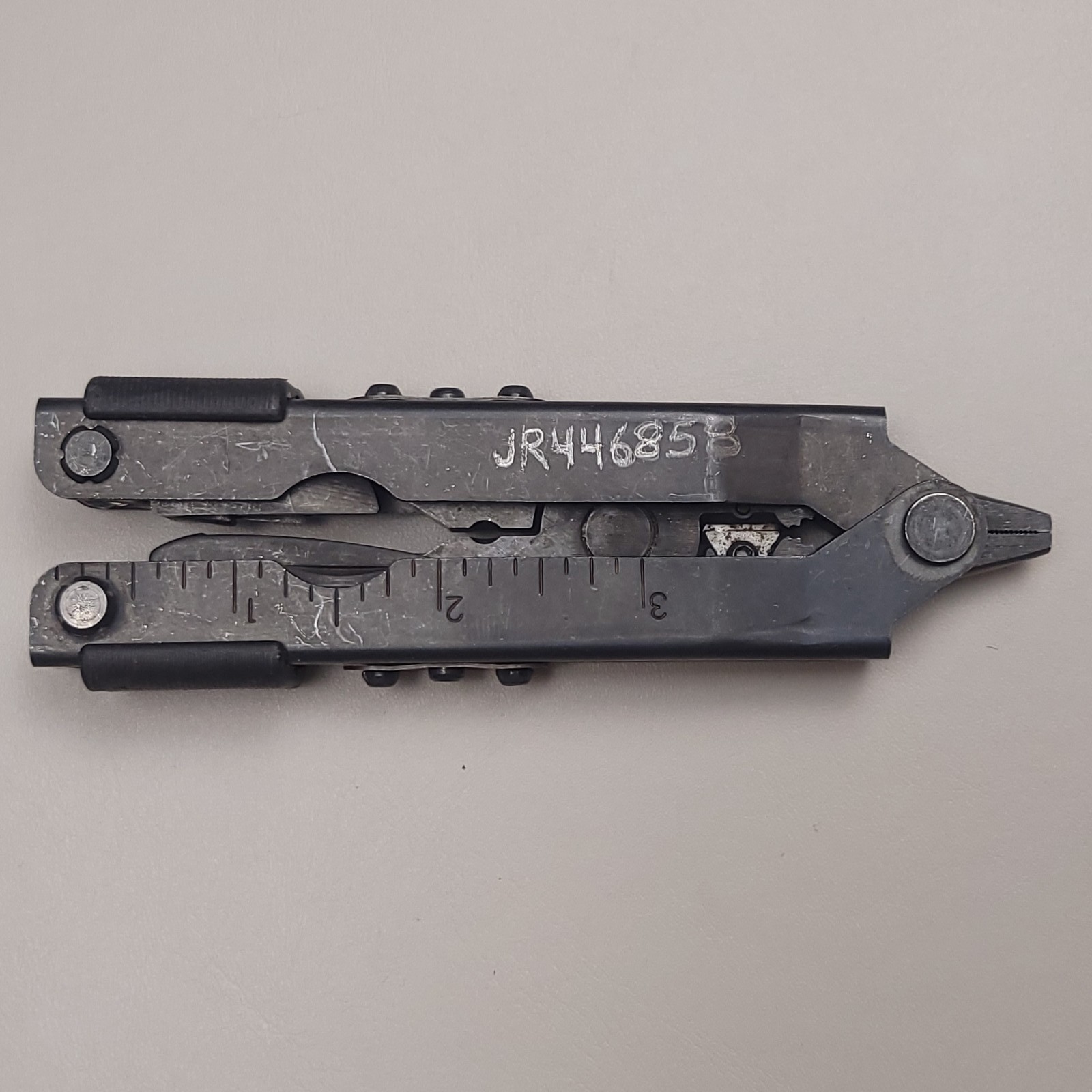 Gerber MP600 Multi-Tool Multi-Pliers Black Oxide Finish USA Made