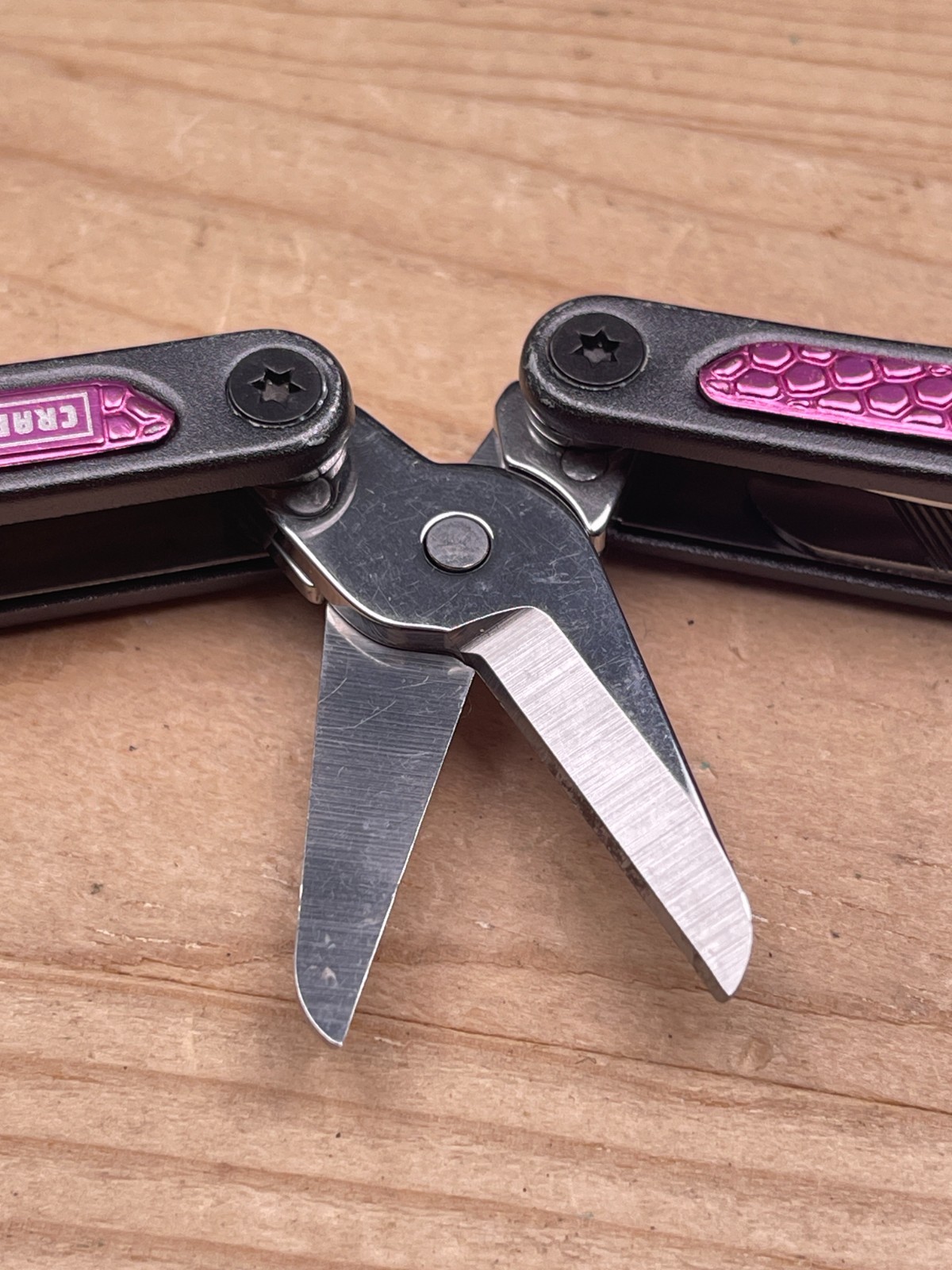 CRAFTSMAN 10-IN-1 Mini Pocket Multi Tool w/Pink Handle & Key Ring