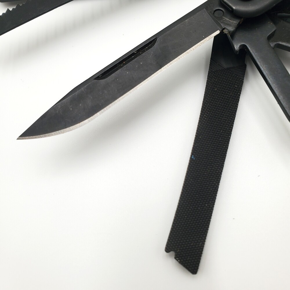Leatherman Super Tool 300 Multi-Tools – Black