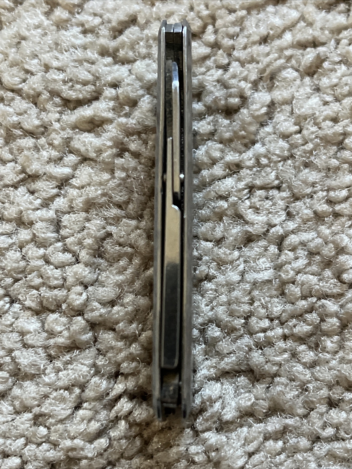 VINTAGE Louis L’Amour Western Magazine Promo Gentleman’s Knife SILVER + RED