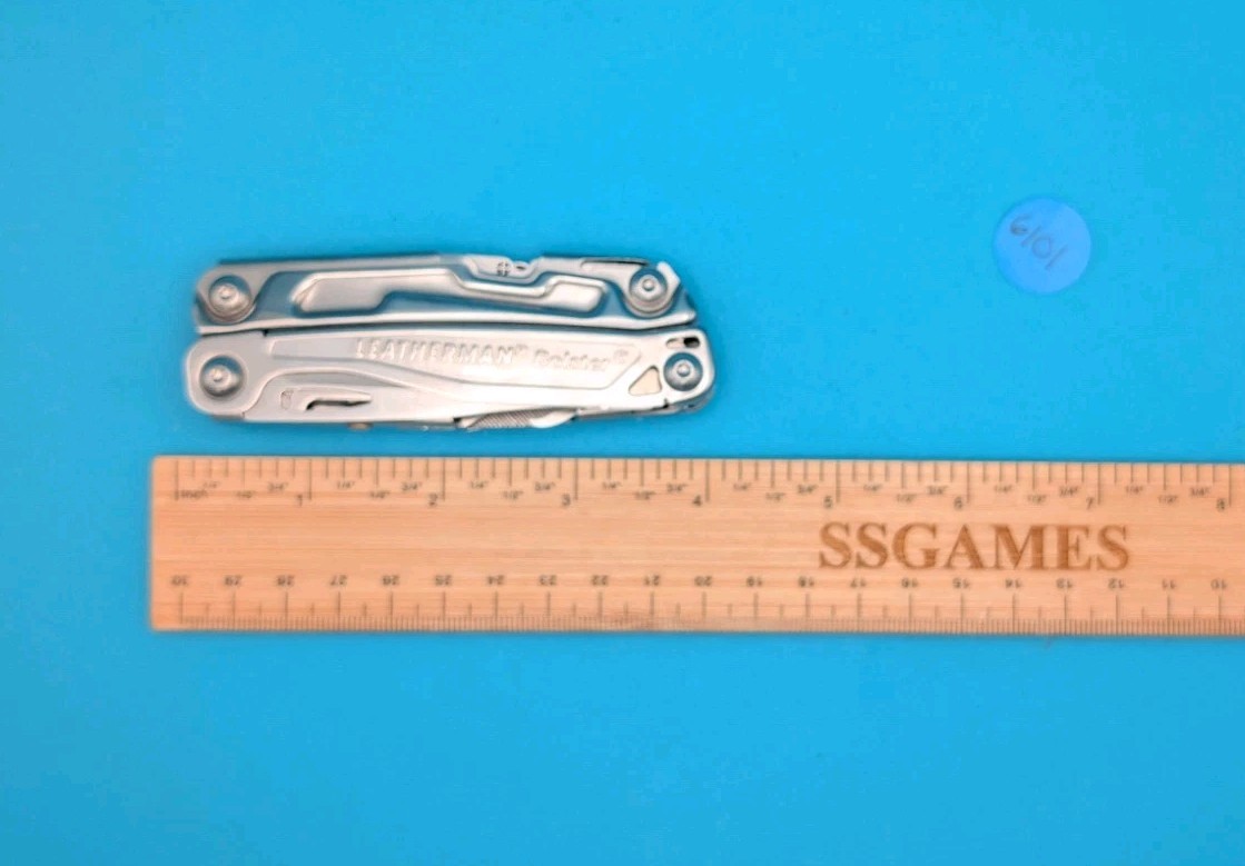 Leatherman Bolster 13 Tool Stainless Steel Multi-Tool!