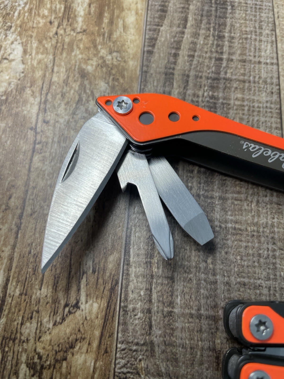 Cabela’s Multi Tool Set of 2 Folding Knife Pliers 3” Closed Orange