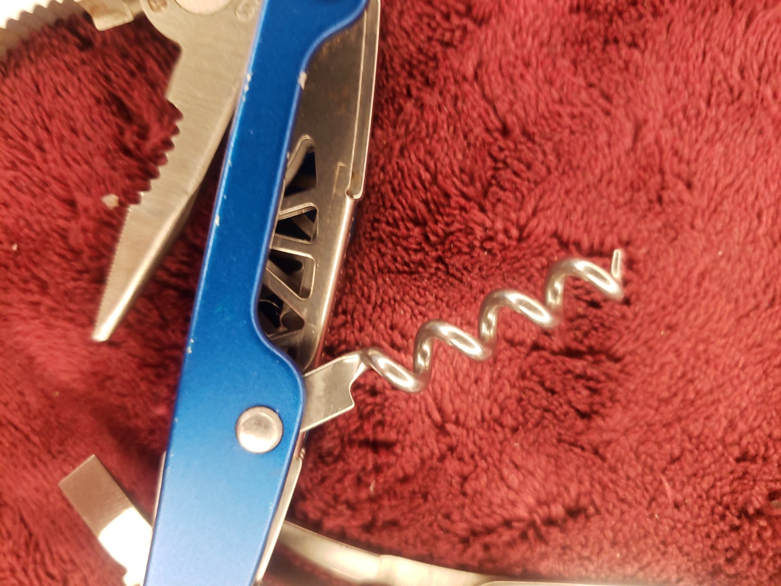 🔪🔪 Leatherman Juice CS4 Multi-Tool Stainless Pliers Multi Tool Blue Read