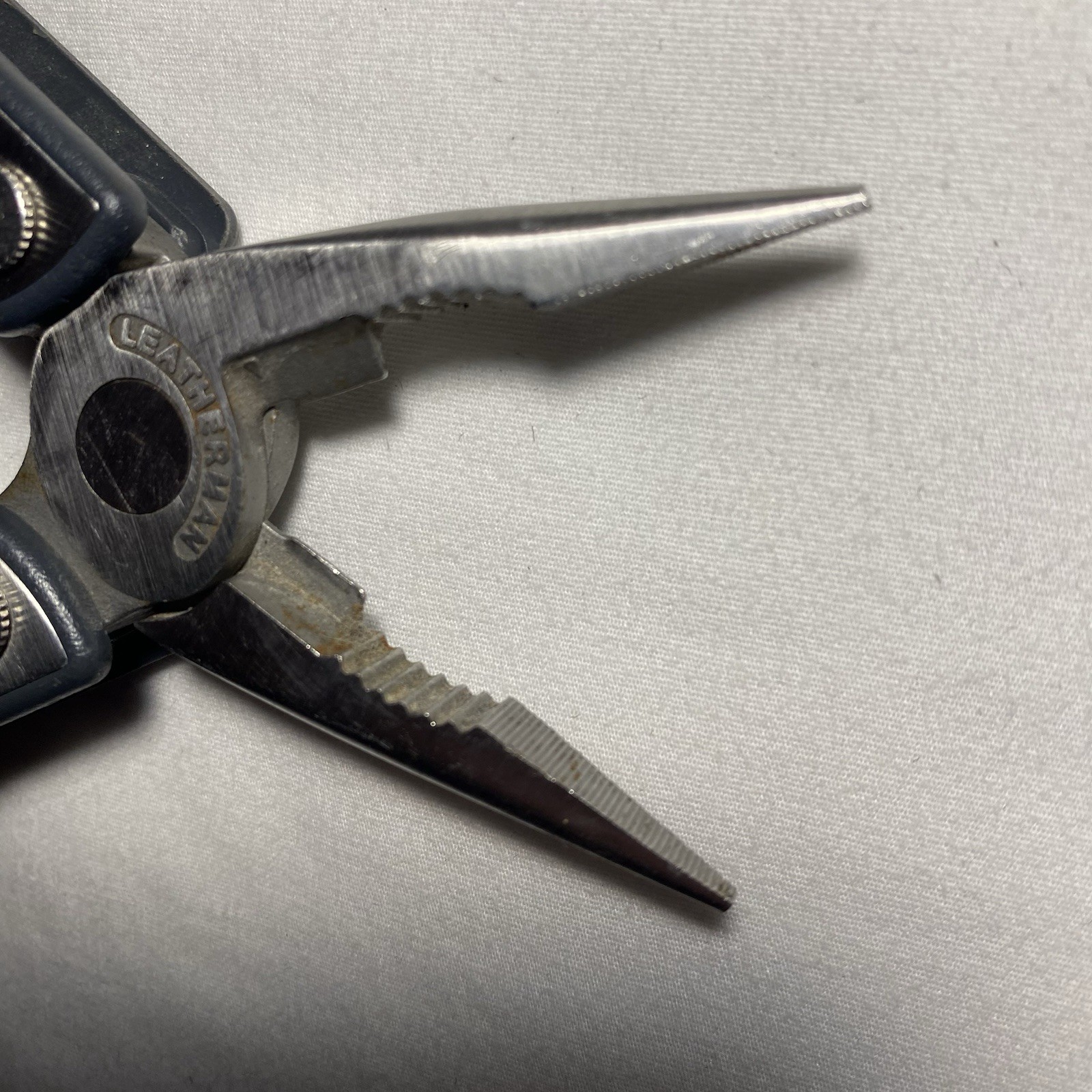 Leatherman Fuse Stainless Steel Folding Multi-Tool, Utility, Chips/Cracks