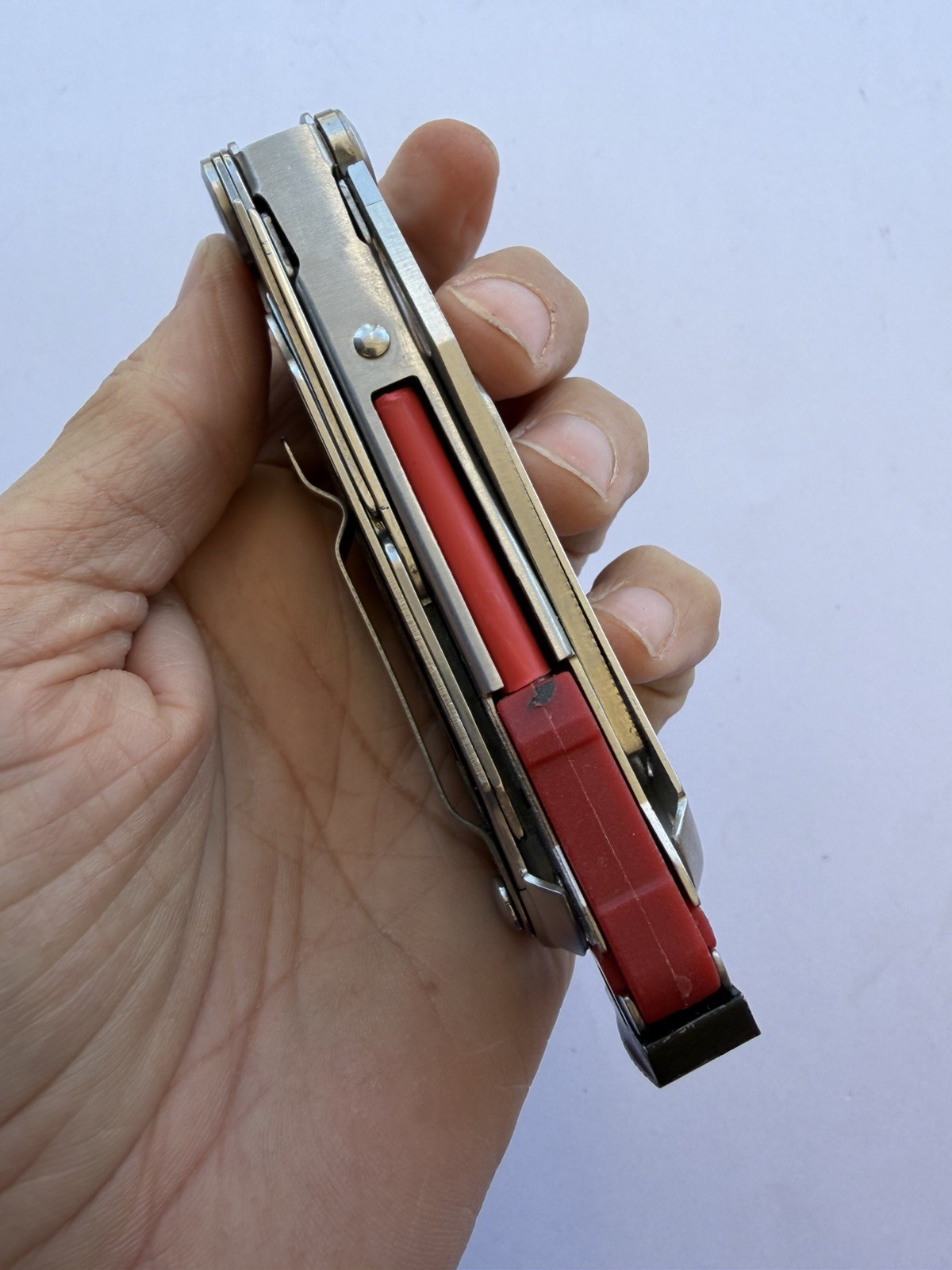 ROCKTOL MULTITOOL 22-IN-1 W/SHEATH & FIRE STARTER/WHISTLE & MORE, EXCELLENT