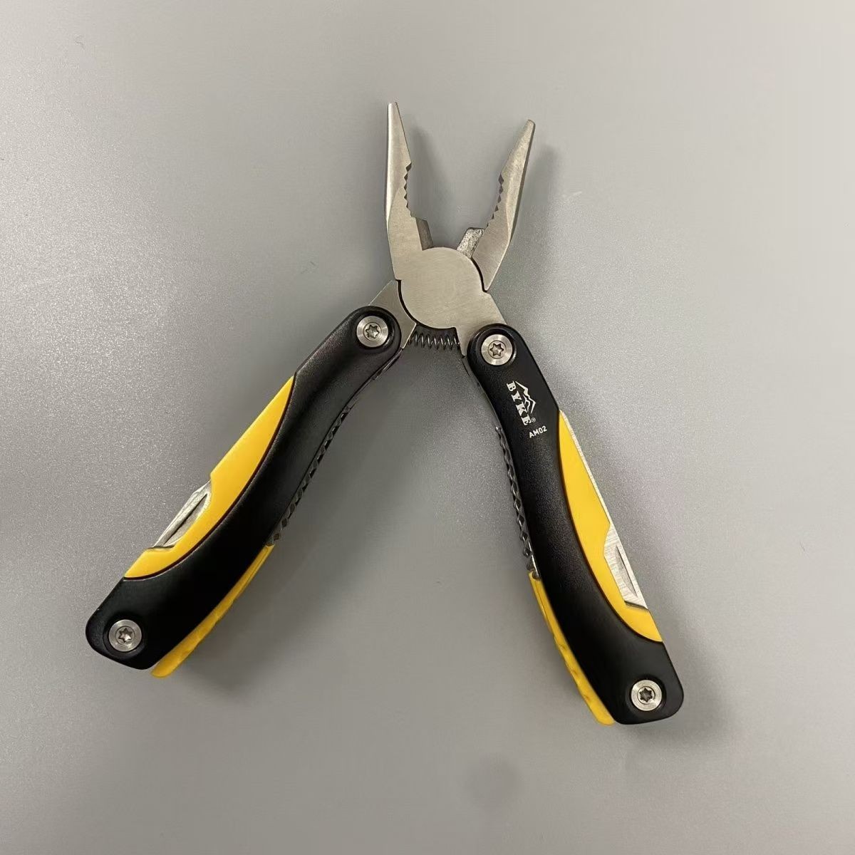 Aluminum alloy multifunctional pliers for folding, portable camping, and thicken