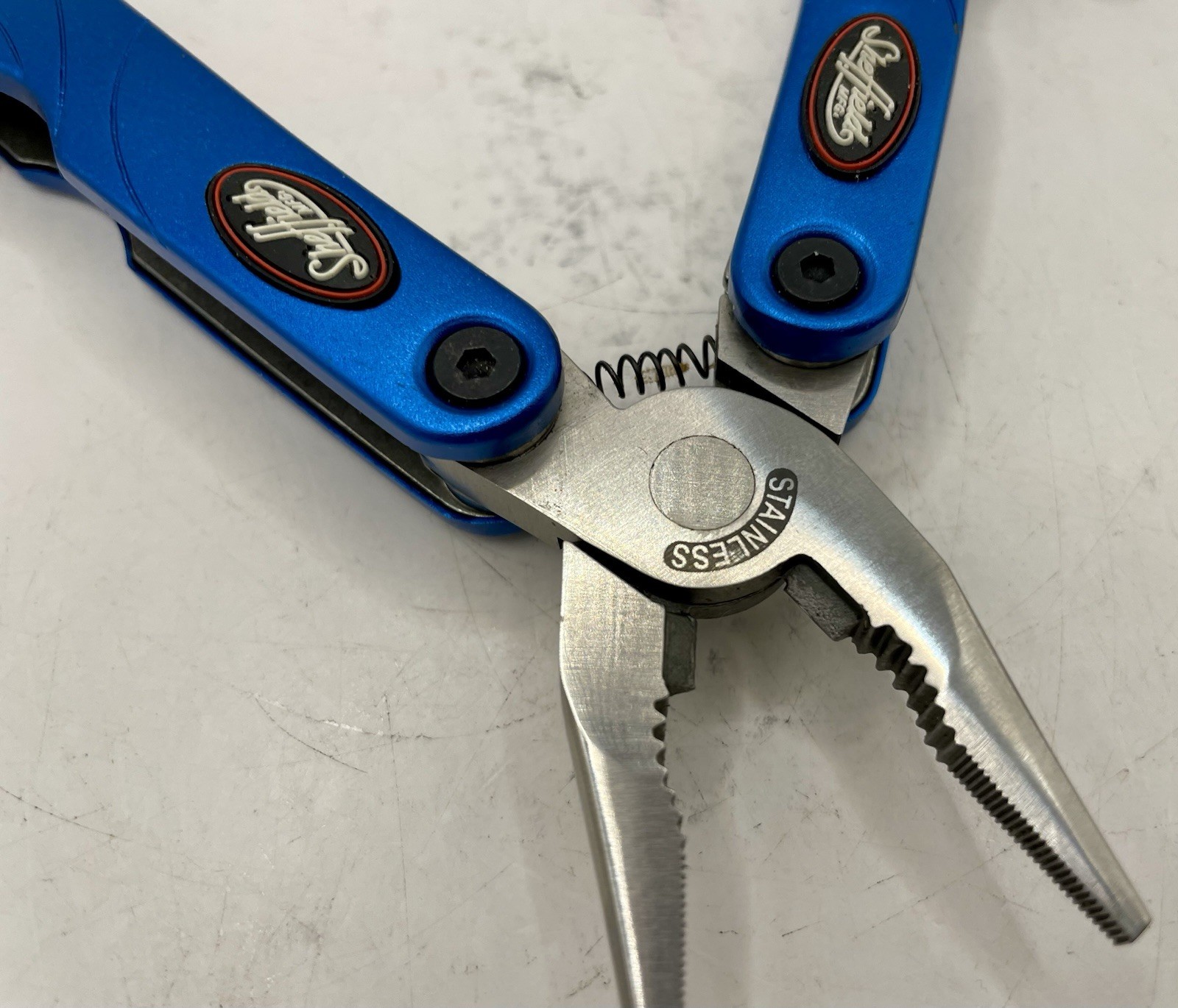 SHEFFIELD Stainless Steel Compact Multi-Tool 10 Tool w Nylon Case Turquoise NICE