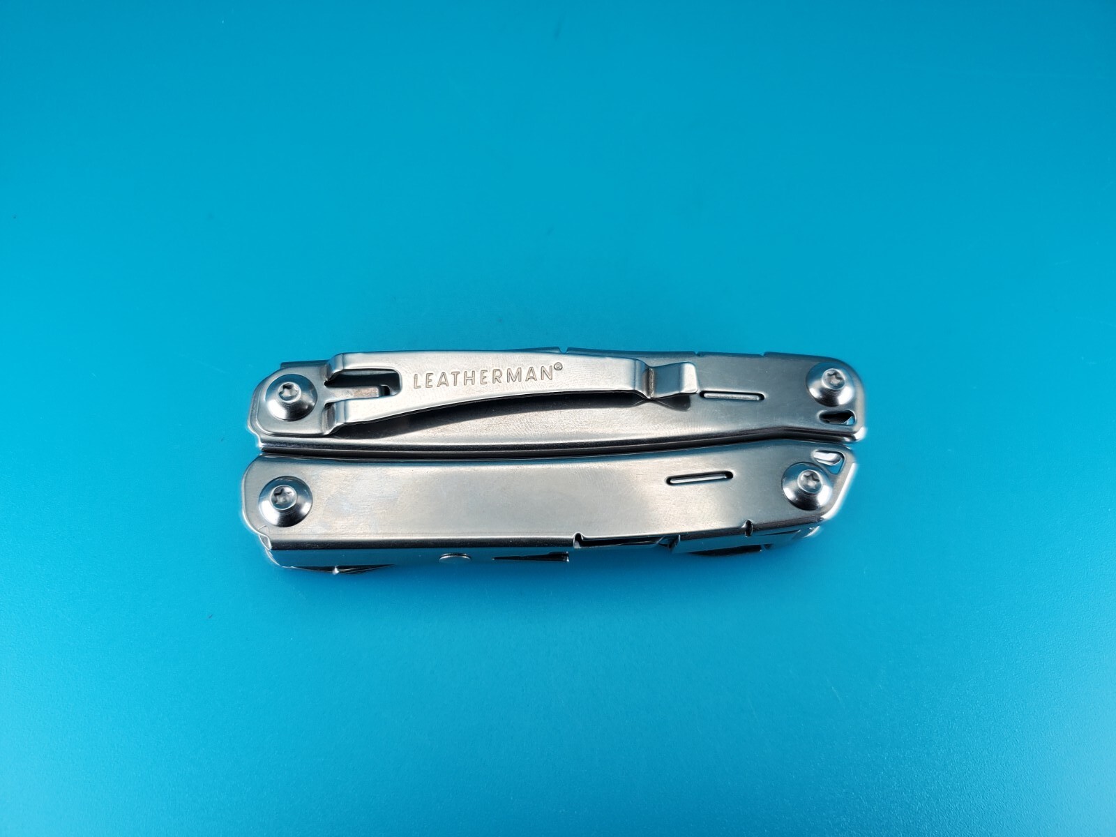 LEATHERMAN WINGMAN MULTI-TOOL! WITH SHEATH! FREE SHIPPING!