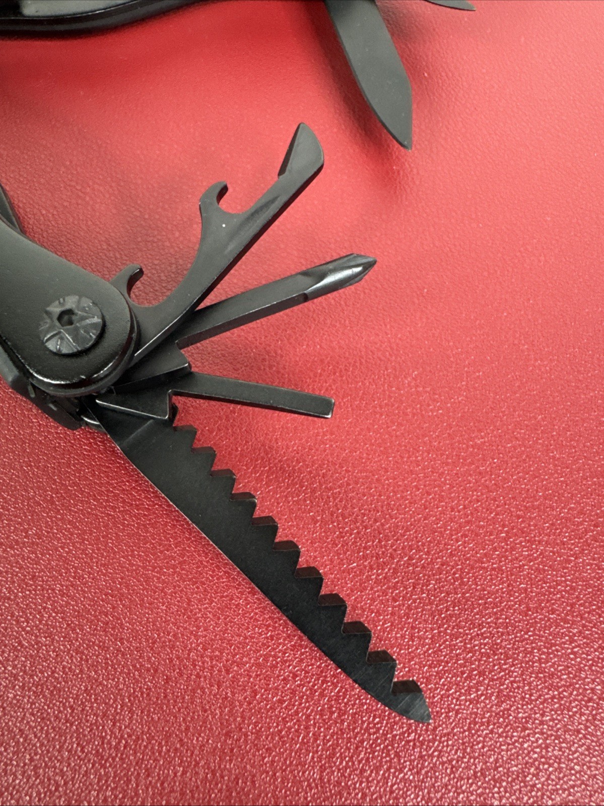Black Schrade Tough Multi-Tool w 9 Tools + Nylon Carrying Belt Clip Case, EX