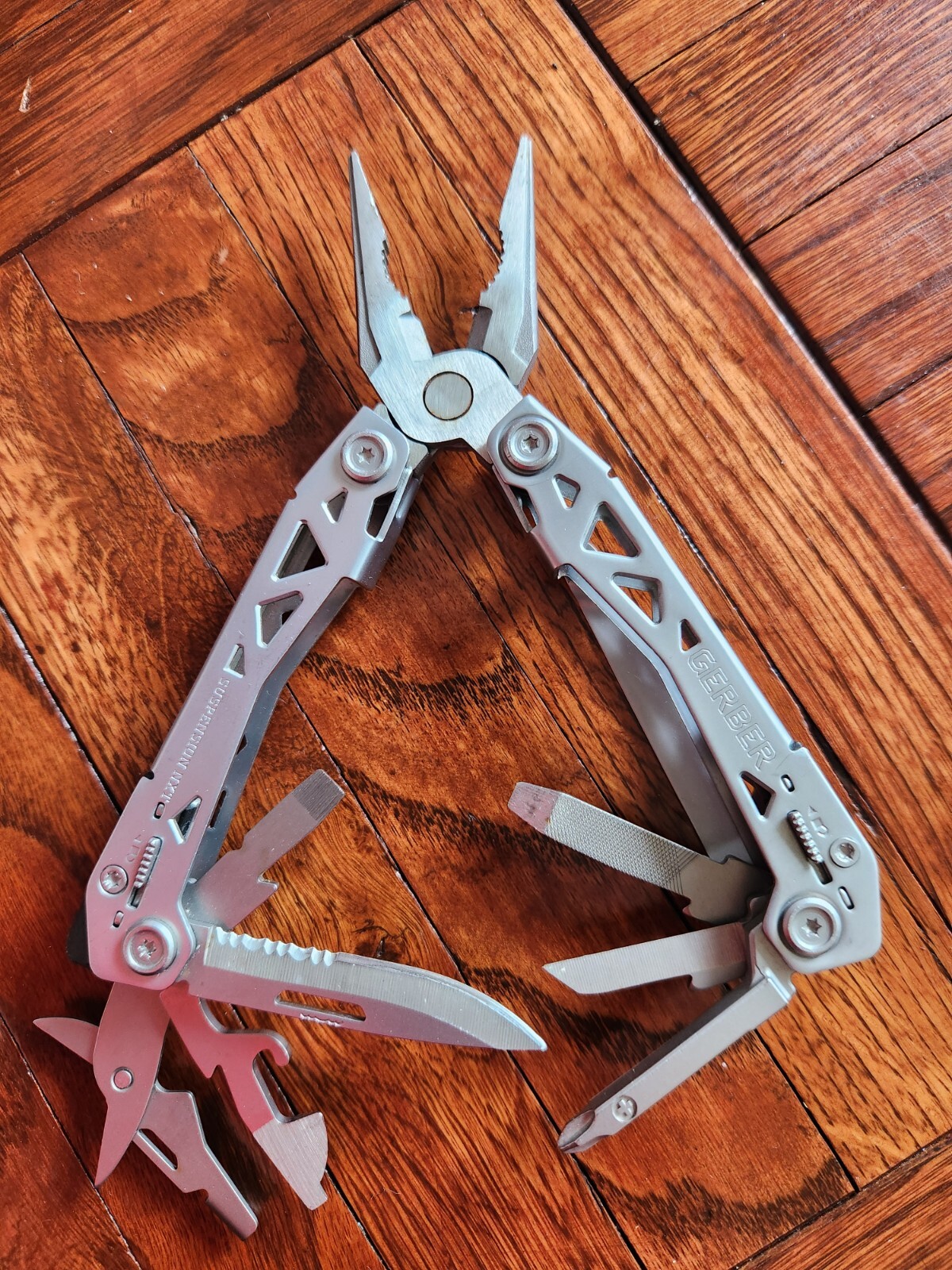 Gerber Suspension NXT Multi-Tool Plier 30-001364 Very Good Condition
