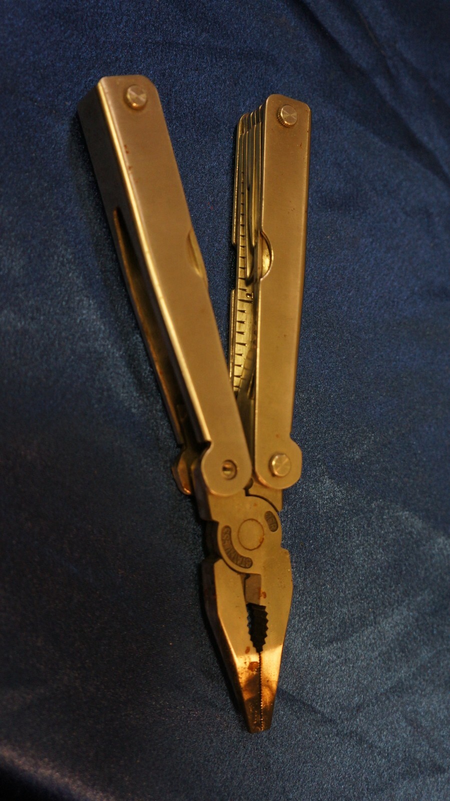 USED CAROLINA MULTI TOOL 10 TOOLS 4.5″