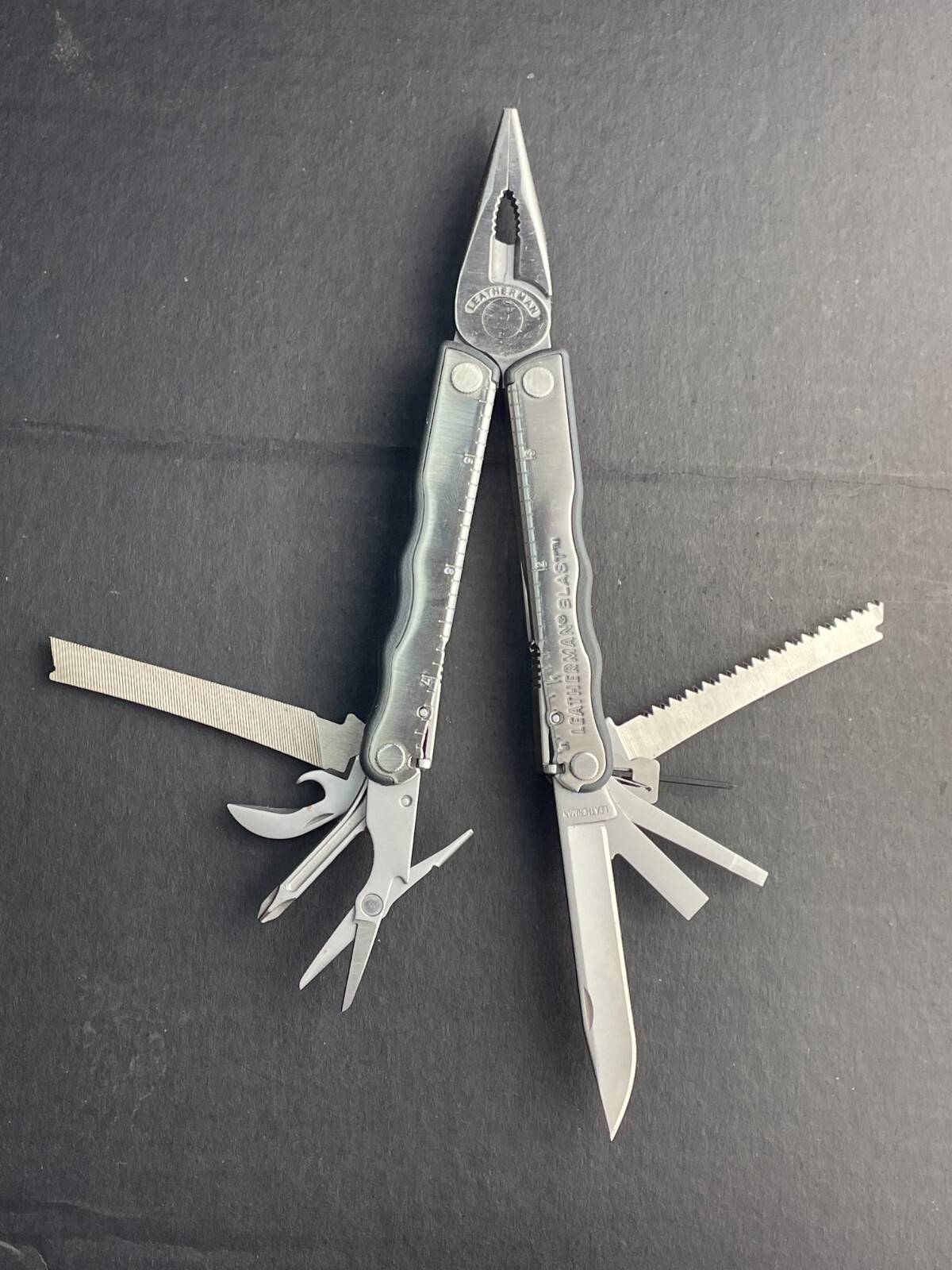 Leatherman BLAST Multi-Tool , Retired Multitool w/ Knife Pliers