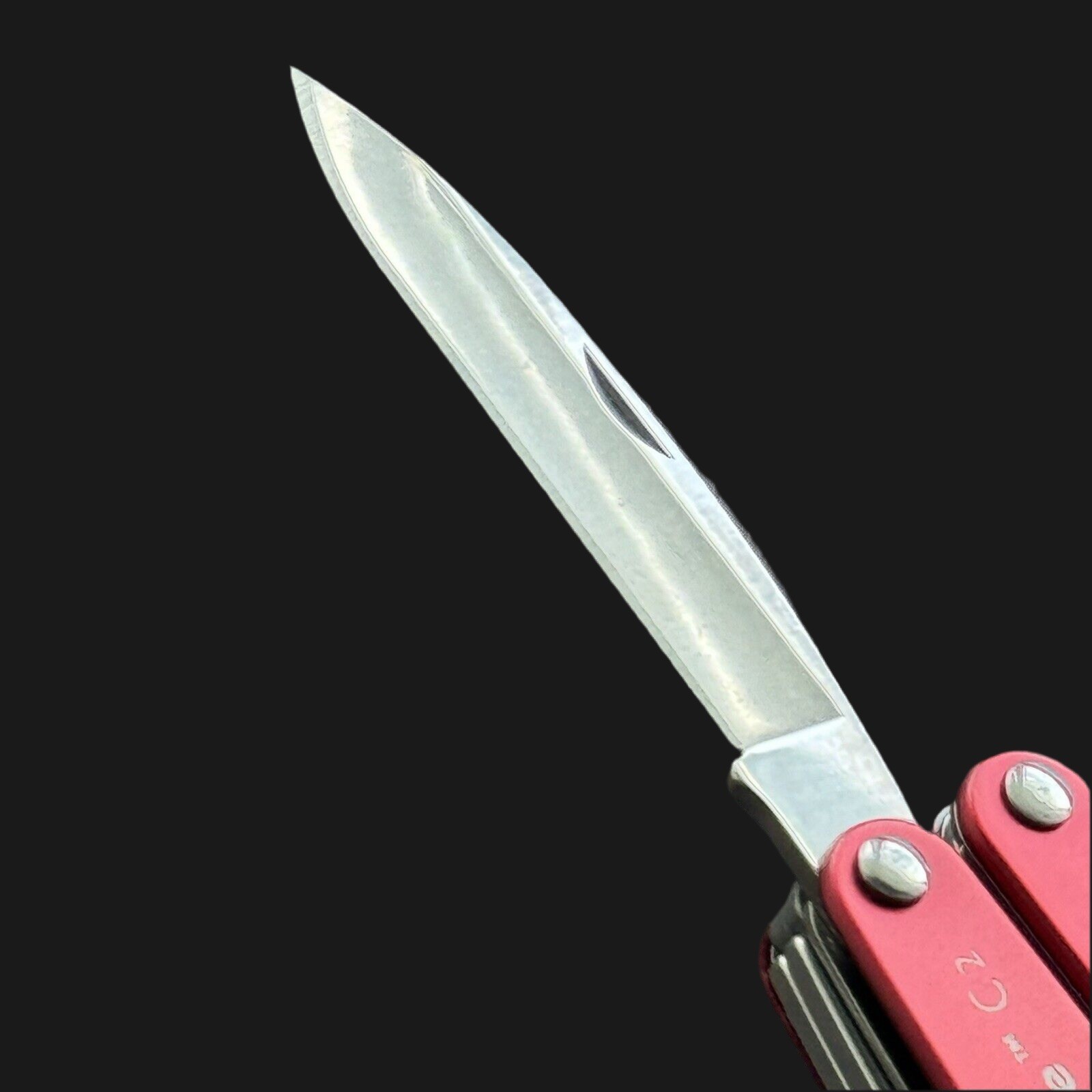 Leatherman Juice C2 Inferno Red multitool. “Swiss Tech” Factory branded