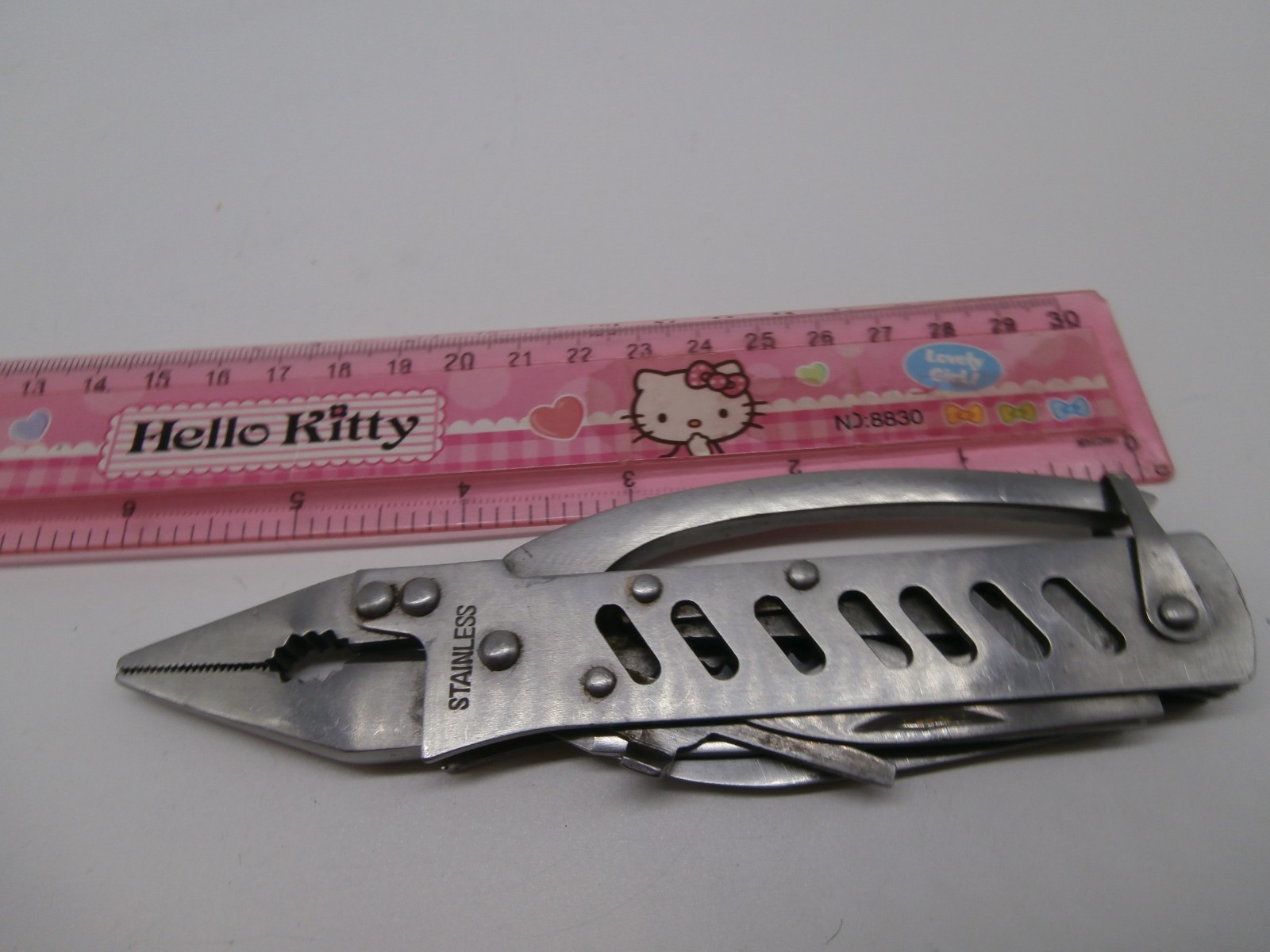 Multi-function Tool Plier Compact Pocket Wire Pliers Knife Saw, Stainless Steel